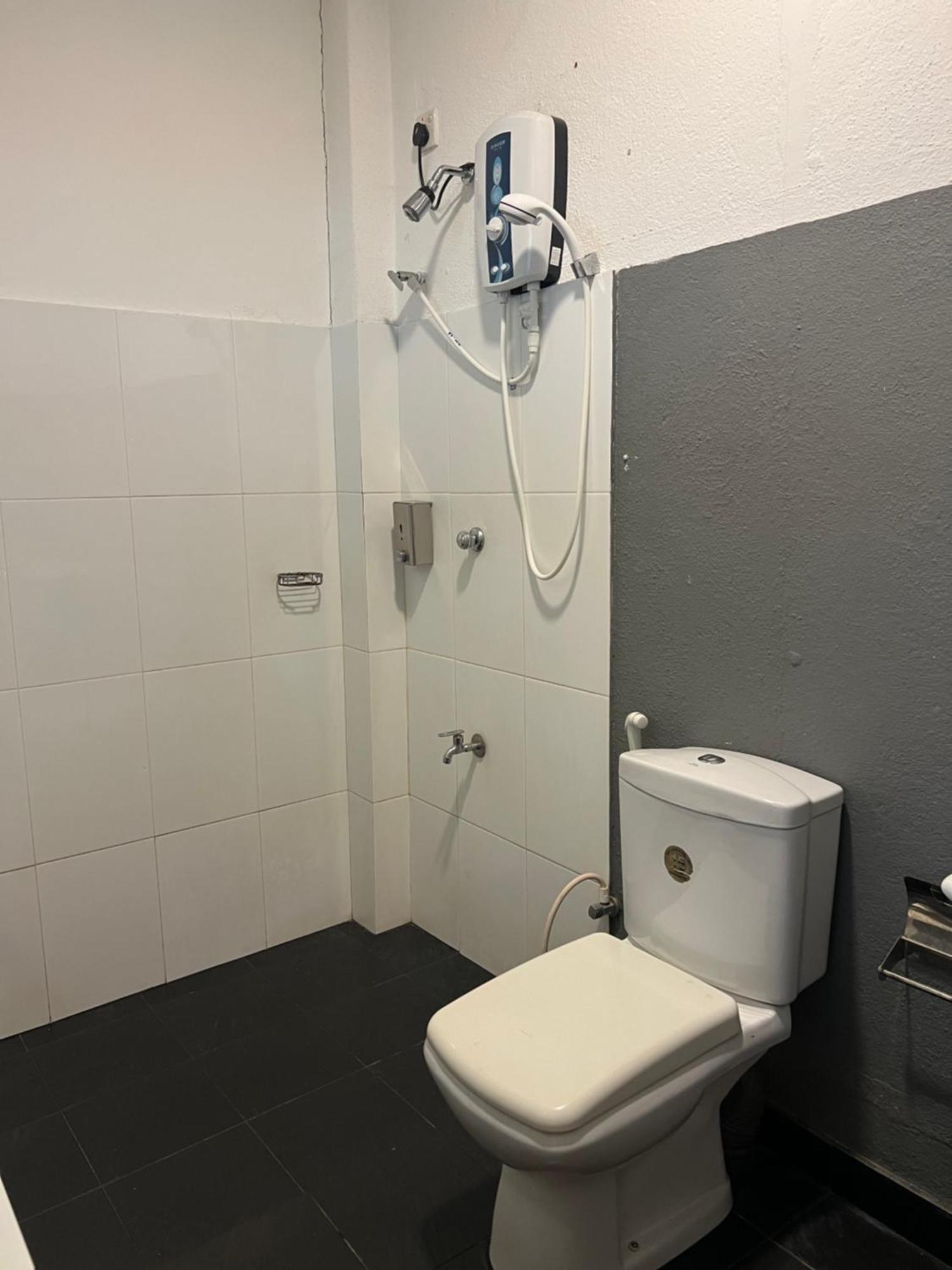 Hari Hari Hostel Weligama Ngoại thất bức ảnh